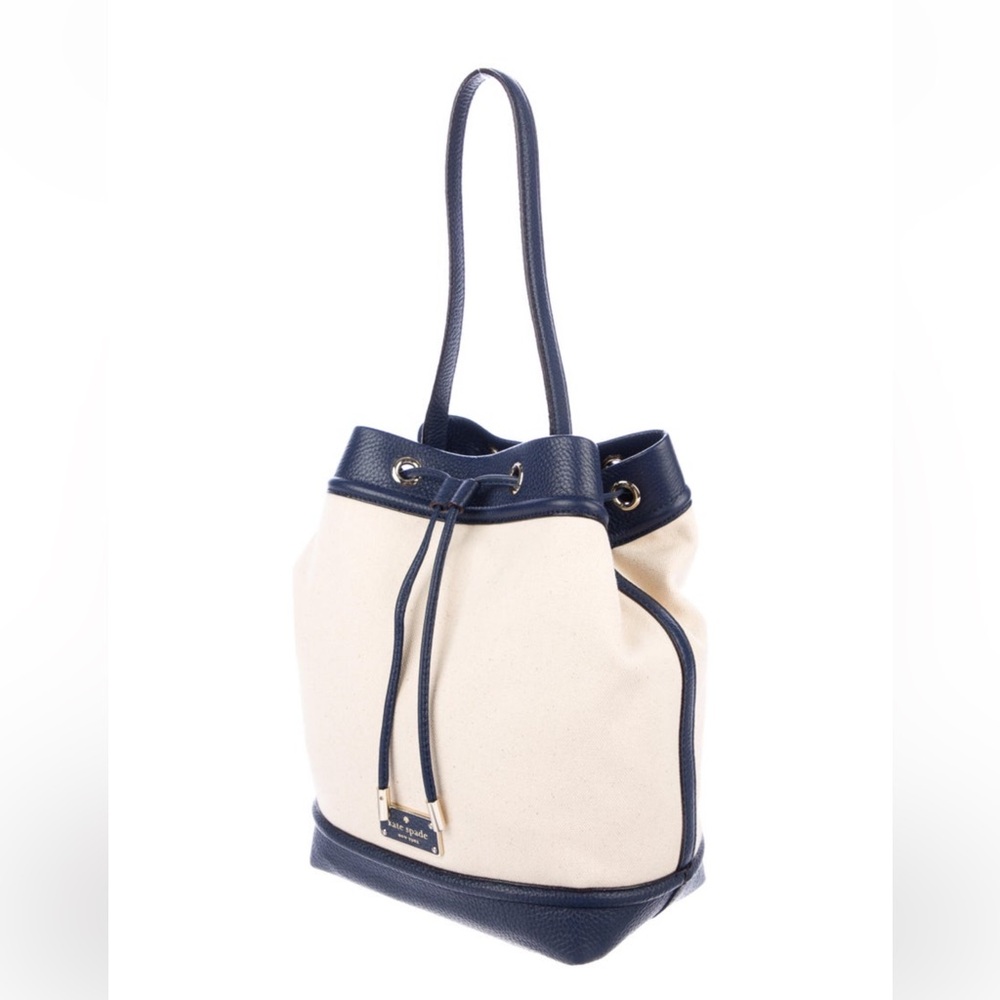 Kate Spade Navy and Cream Bucket NWOT Bag - Picture 3 of 10